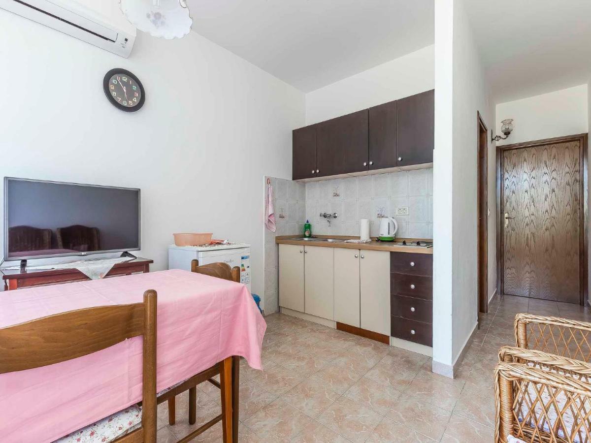Mira Appartement Poreč Buitenkant foto